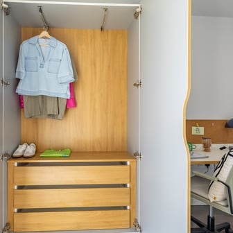 Gold En Suite - Image 5